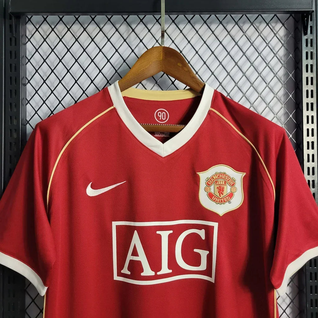 Manchester United 2006/07 Retro Home Jersey