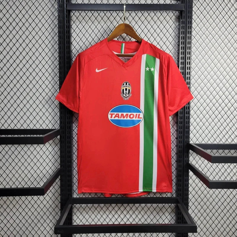 Juventus 2005/06 Retro Away Jersey
