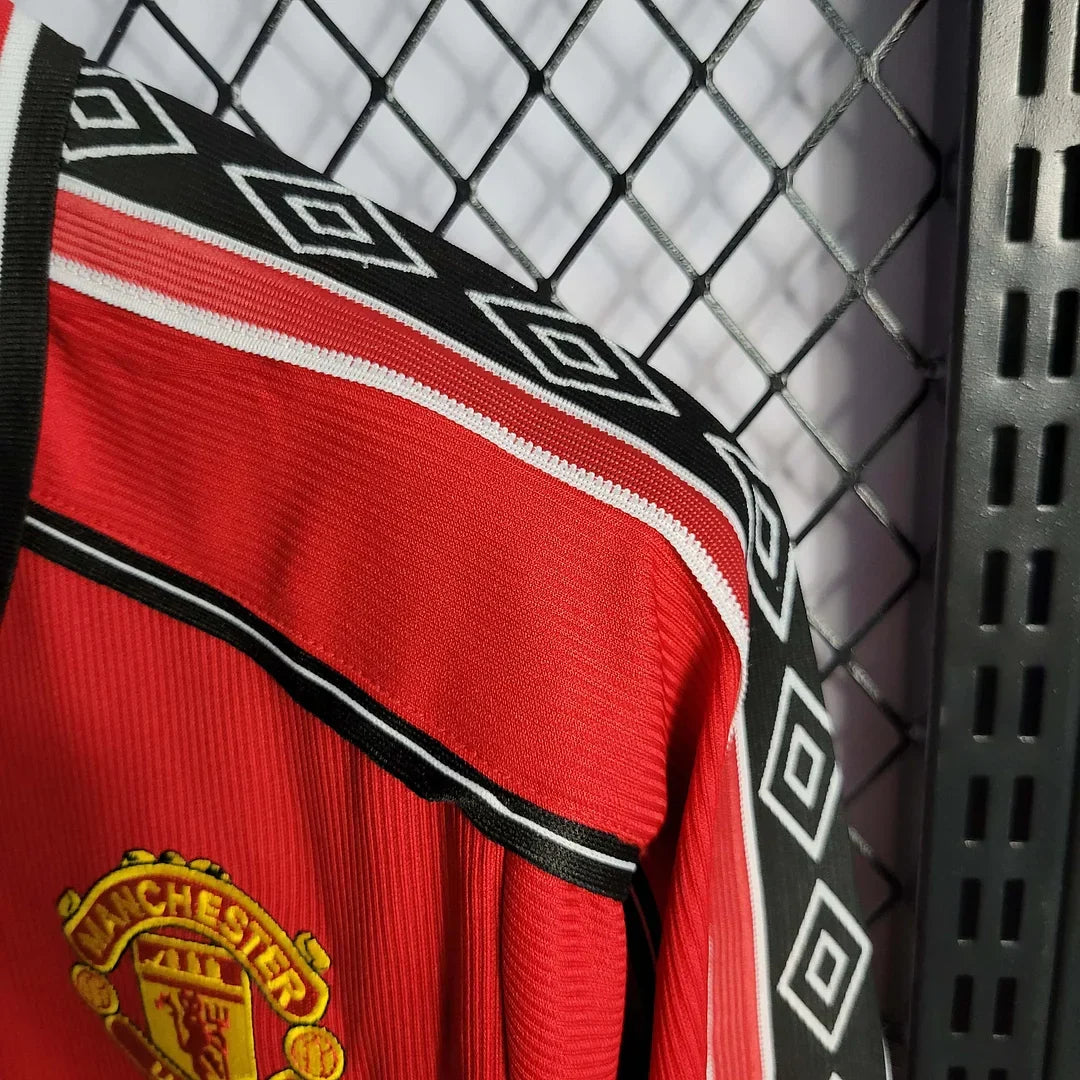 Manchester United 1998/99 Retro Home Long Sleeve Jersey