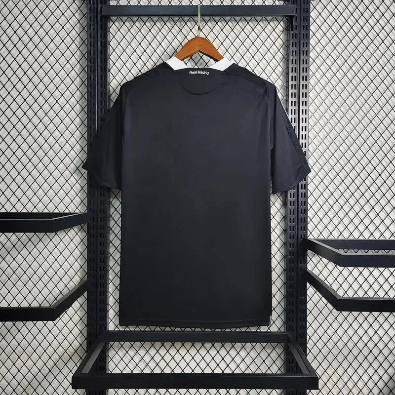 Real Madrid 2008/09 Retro Away Jersey