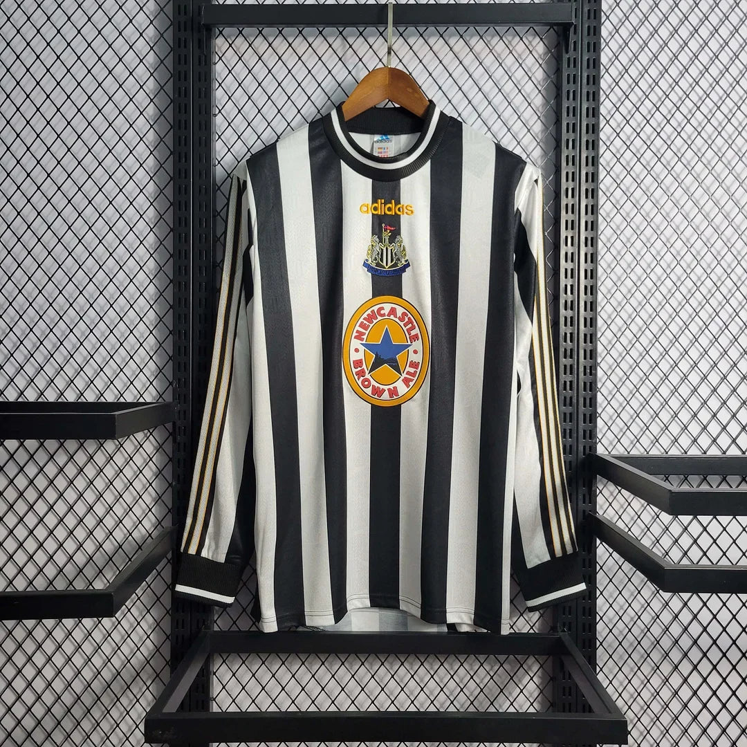 Newcastle United 1995/97 Retro Home Long Sleeve Jersey