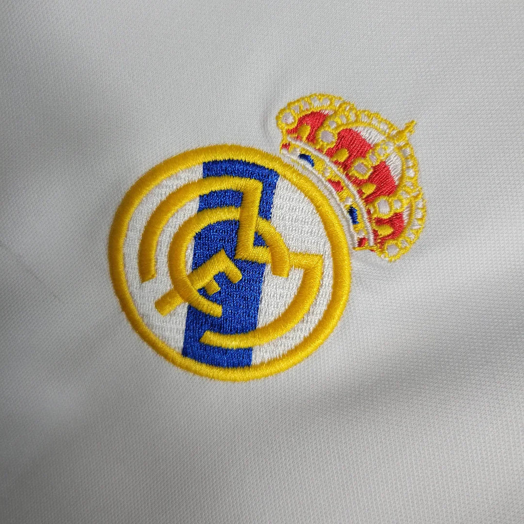Real Madrid 2000/01 Retro Home Jersey