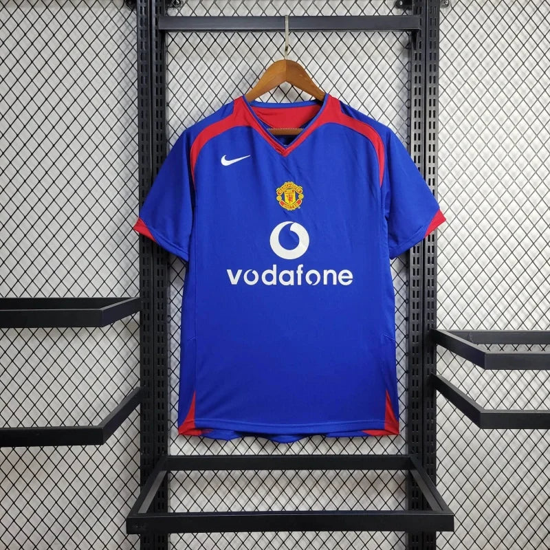 Manchester United 2005/06 Retro Away Jersey