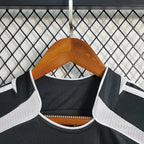 Real Madrid 2006/07 Retro Away Jersey