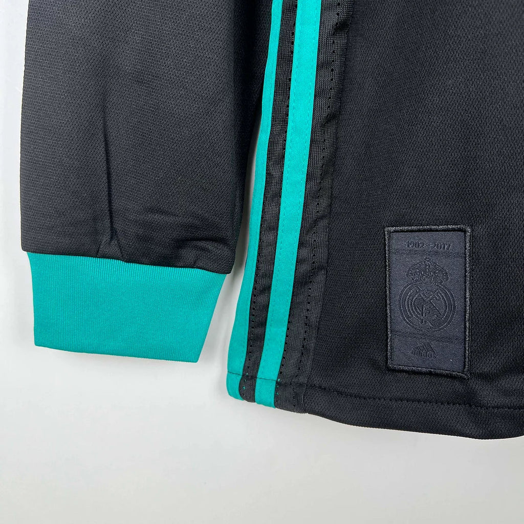 Real Madrid 2017/18 Retro Away Long Sleeve Jersey