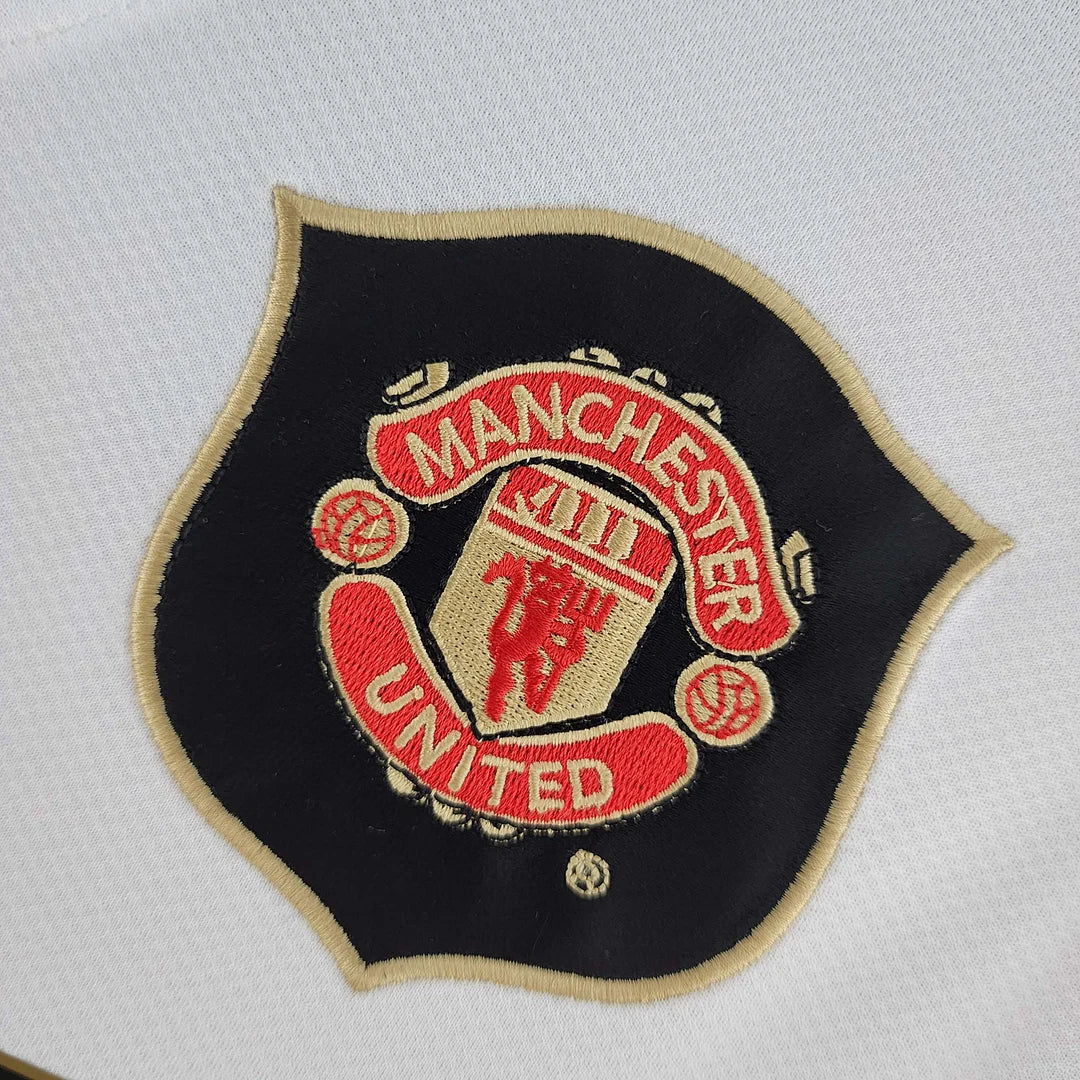 Manchester United 2006/07 Retro Away Jersey