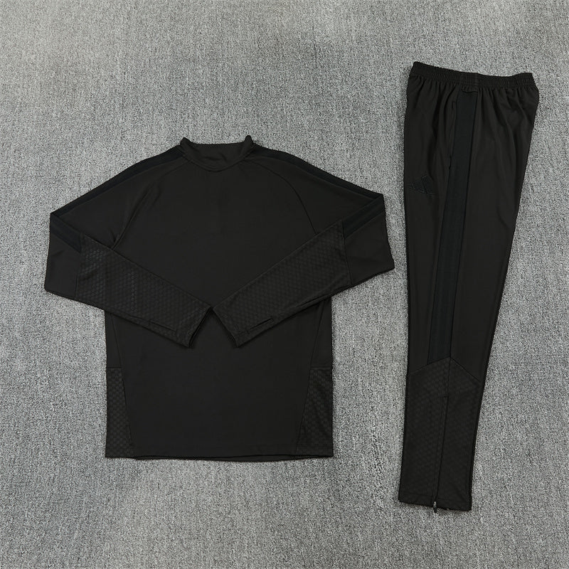 Manchester United Black Tracksuit 2026/27