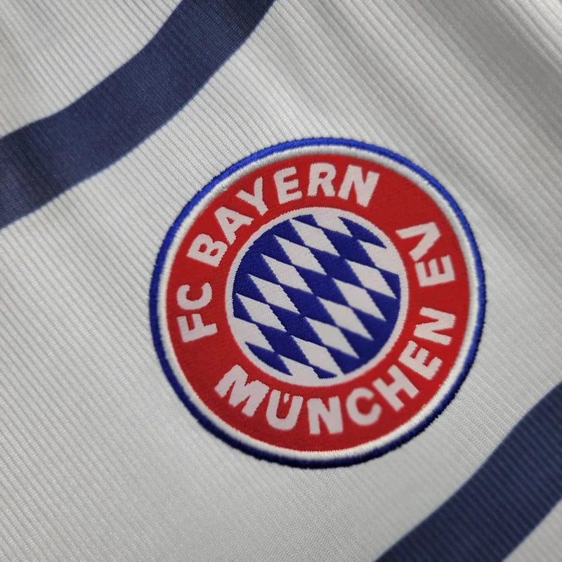 Bayern Munich 1998/2000 Retro Away Jersey