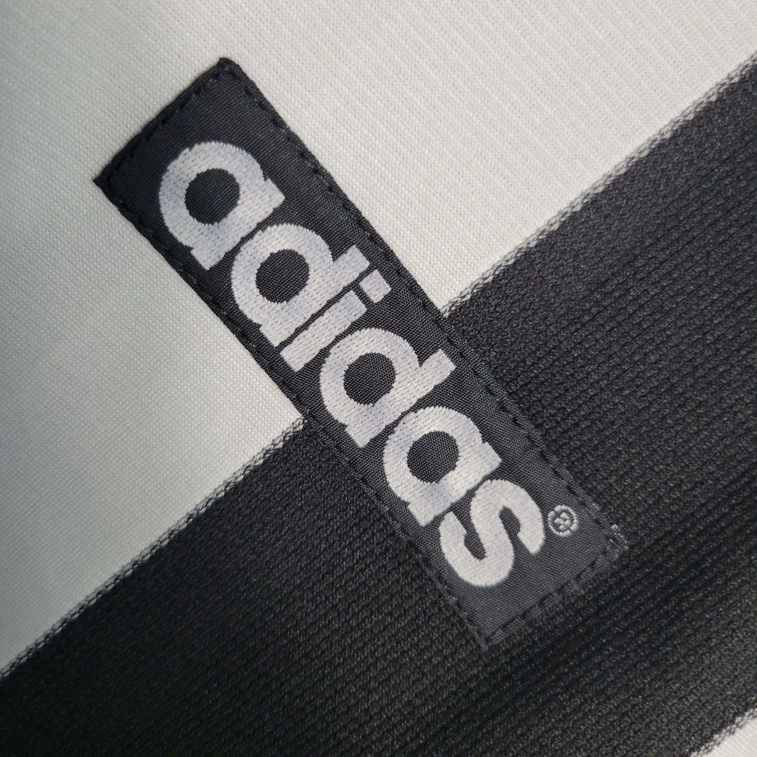 Newcastle United 1997/99 Retro Home Long Sleeve Jersey