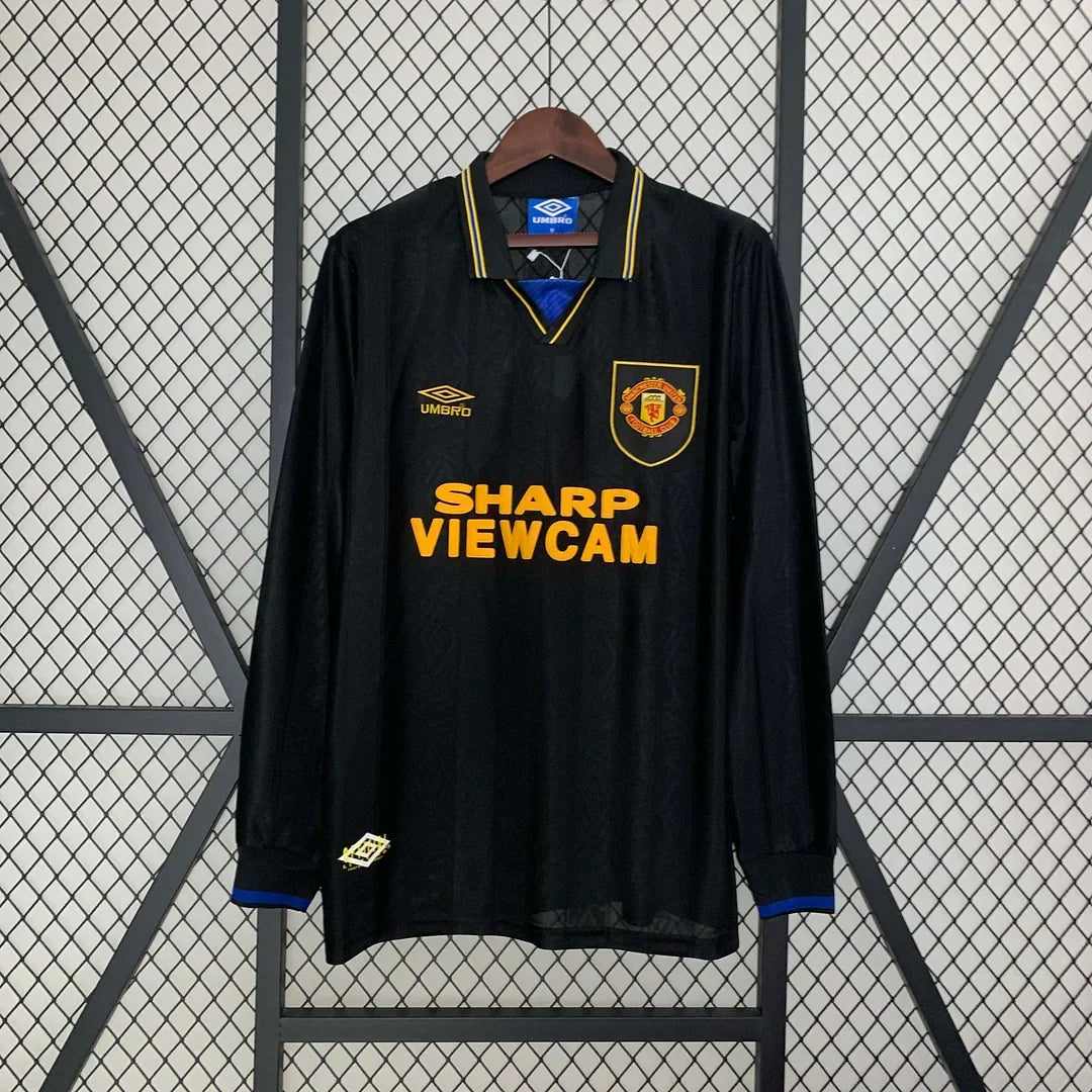 Manchester United 1993/95 Retro Away Long Sleeve Jersey