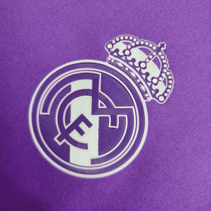 Real Madrid 2016/17 Retro Away Long Sleeve Jersey