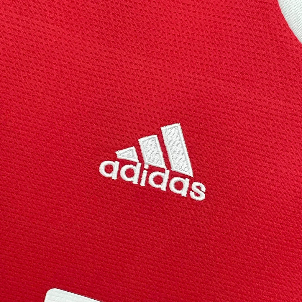 Manchester United 2021/22 Retro Home Jersey