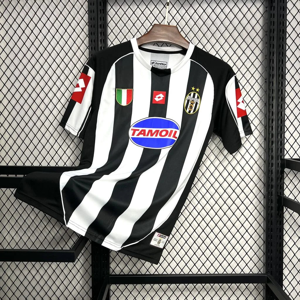 Juventus 2002/03 Retro Home Jersey