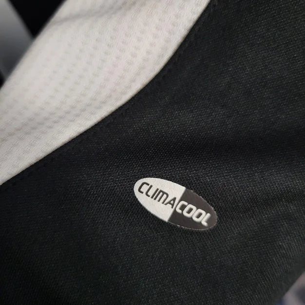 Real Madrid 2006/07 Retro Away Long Sleeve Jersey