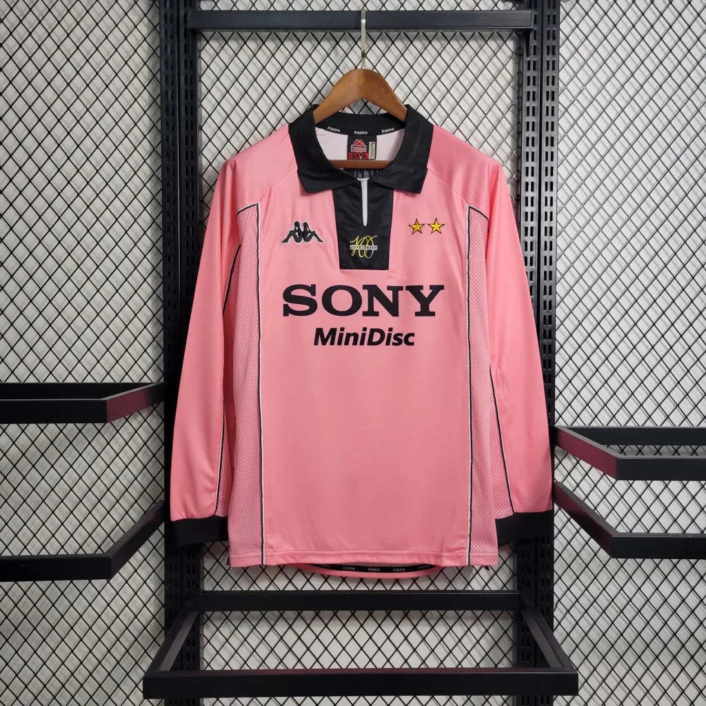 Juventus 1997/98 Retro Away Long Sleeve Jersey