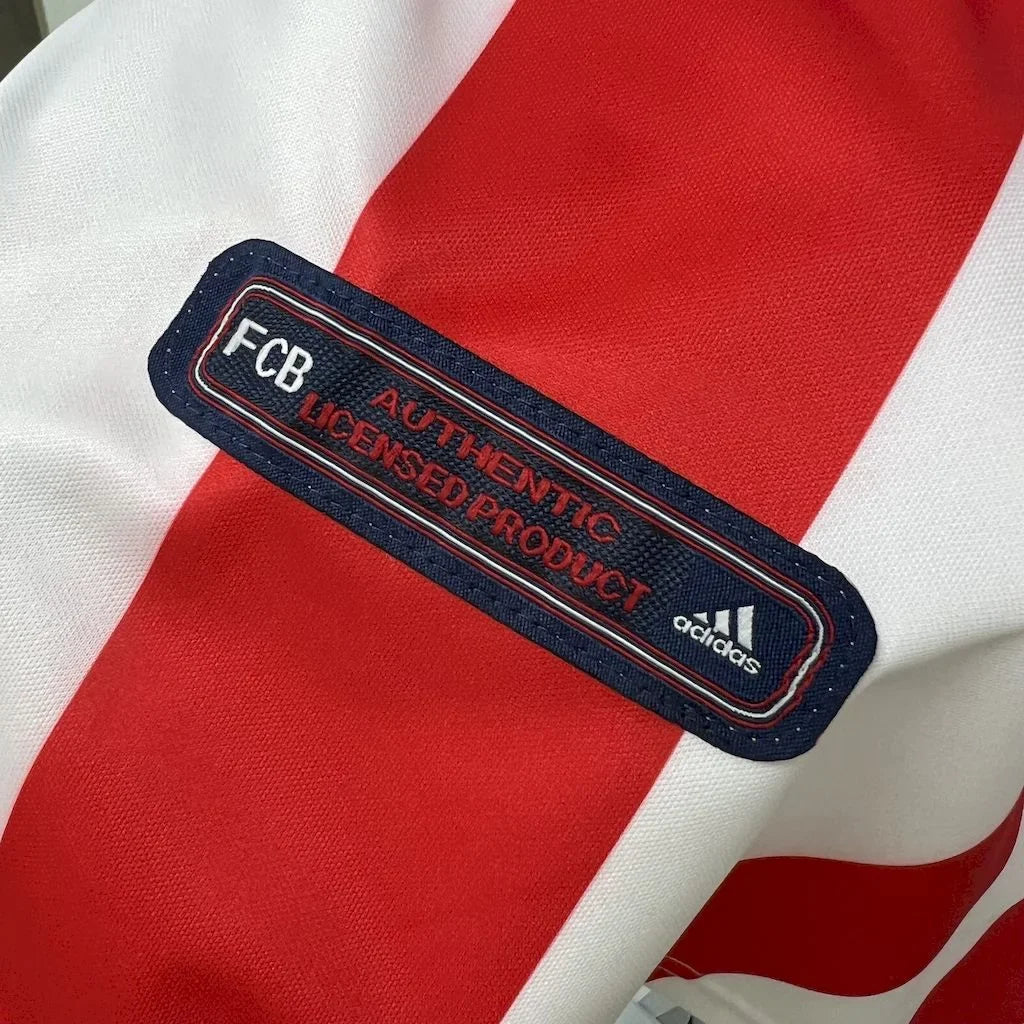 Bayern Munich 2000/01 Retro Away Jersey