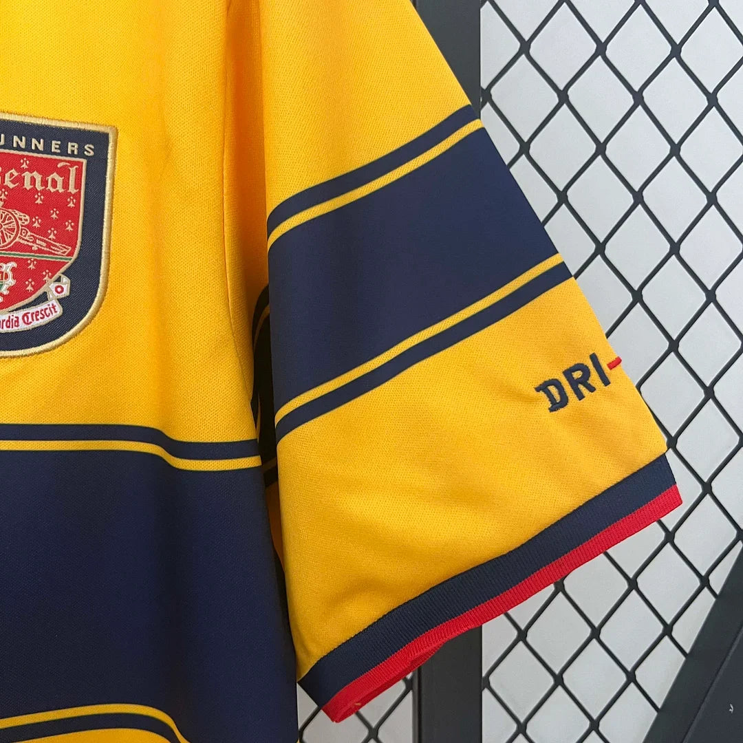 Arsenal 1997/99 Retro Away Jersey