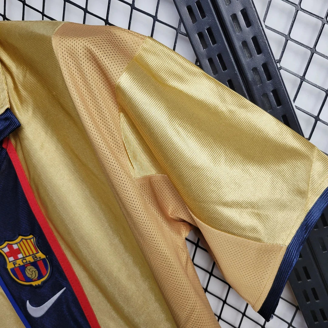 Barcelona 2001/02 Retro Away Jersey