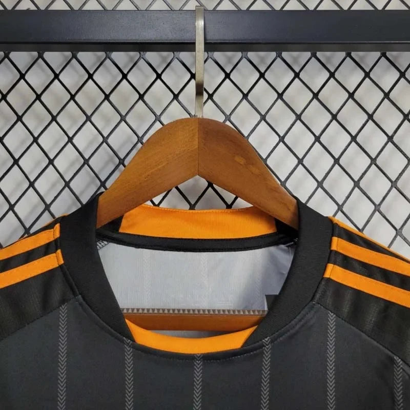 Chelsea 2010/11 Retro Away Jersey