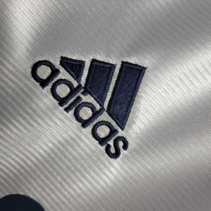 Real Madrid 1999/00 Retro Home Jersey